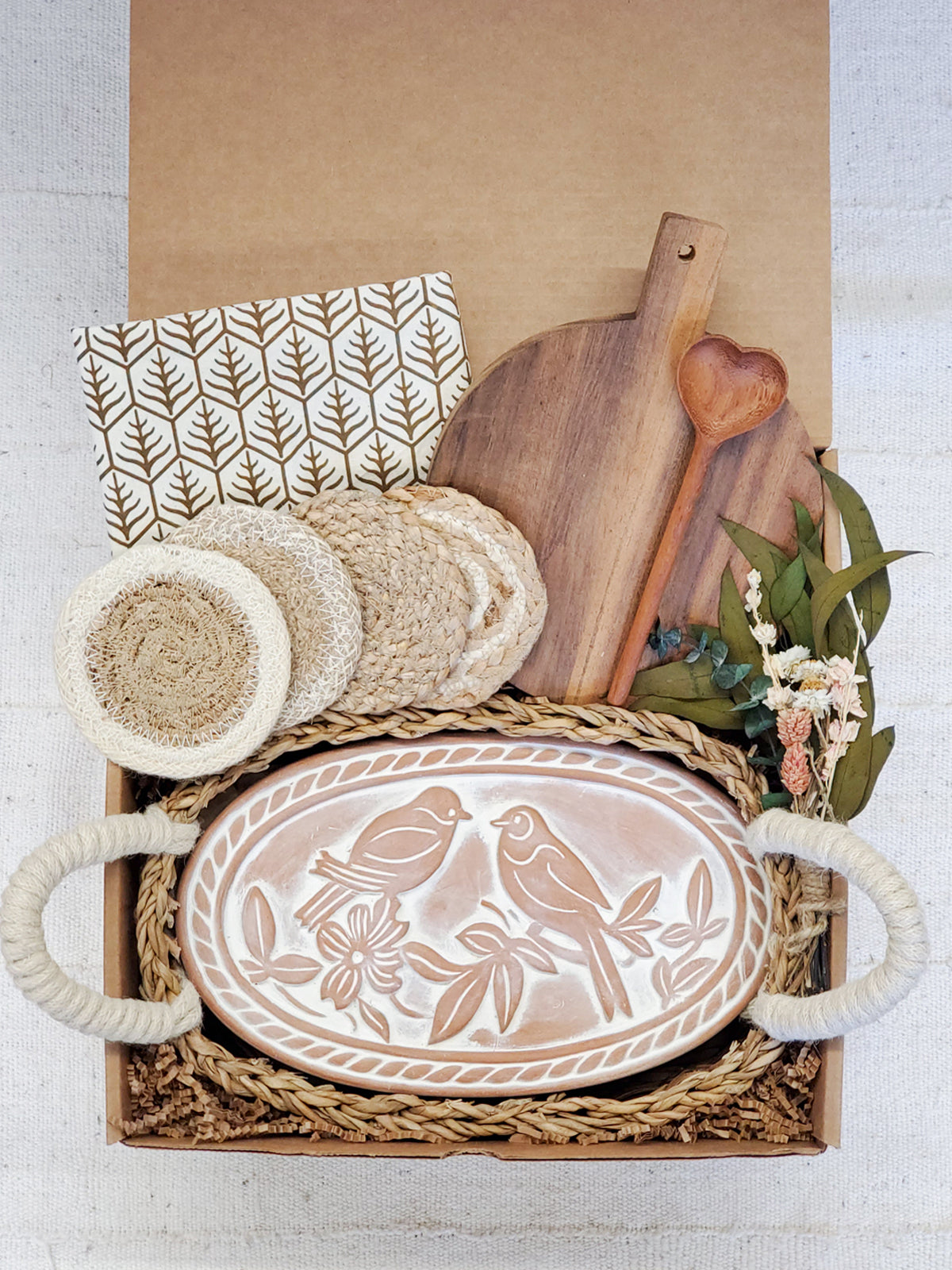 Thoughtfully Curated, Ethically Crafted Gift Box & Basket – KORISSA