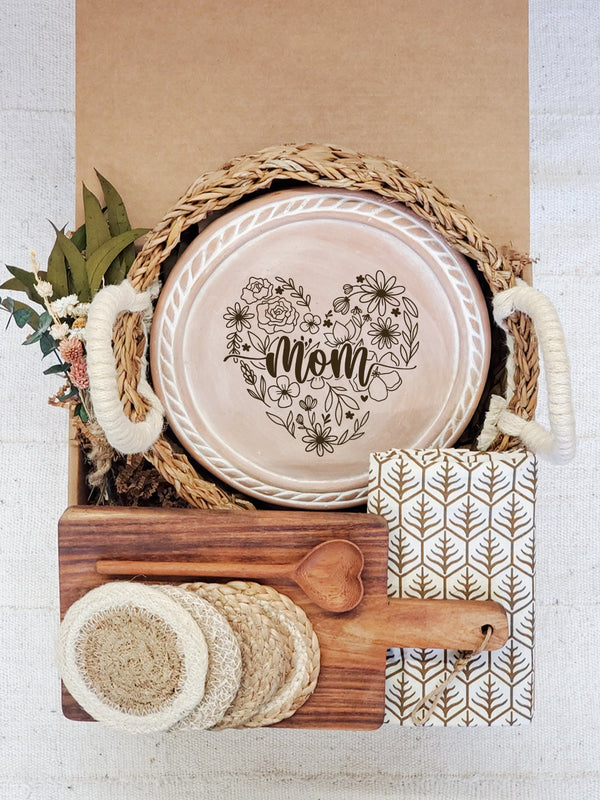 Bread Warmer Gift Box With Rectangular Wooden Board and Spoon - Mom Round