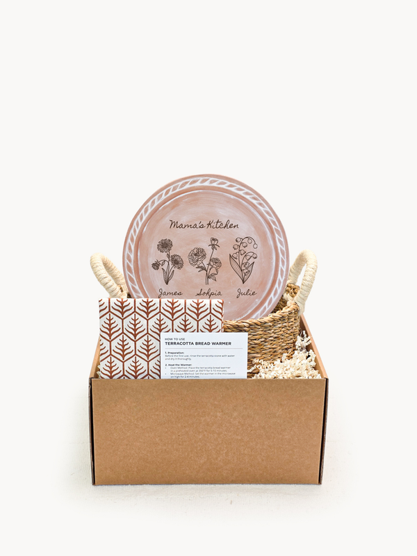 Personalized Bread Warmer & Basket Gift Set with Tea Towel - Birth Flower Round
